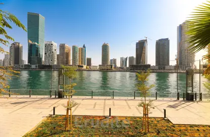 Apartment - 3 Bedrooms - 4 Bathrooms for rent in Peninsula Five - Peninsula - Business Bay - Dubai