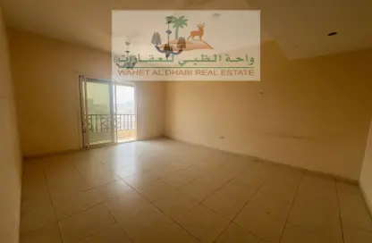 Apartment - 2 Bedrooms - 2 Bathrooms for rent in Al Butina B - Al Butina - Sharjah