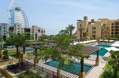 Apartment - 2 Bedrooms - 3 Bathrooms for sale in Jadeel 3 - Madinat Jumeirah Living - Umm Suqeim - Dubai