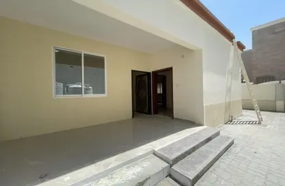 Apartment - 1 Bedroom - 1 Bathroom for rent in Khalifa City A Villas - Khalifa City A - Khalifa City - Abu Dhabi