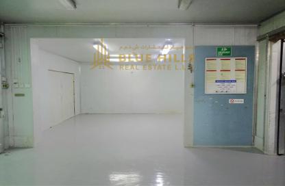 Warehouse - Studio - 1 Bathroom for rent in Al Quoz Industrial Area 4 - Al Quoz Industrial Area - Al Quoz - Dubai