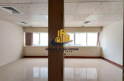 Office Space - Studio - 1 Bathroom for rent in Muwaileh Commercial - Sharjah