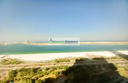 Apartment - 5 Bedrooms - 6 Bathrooms for rent in Wave tower - Corniche Road - Abu Dhabi