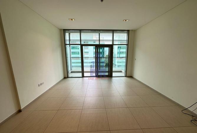 Apartment for Rent in Al Falahi Tower: Stylish layout | All Amenities ...