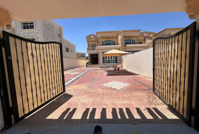 Rent In Khalifa City A Villas: Stand Alone Master!! 5 Br Villa-Private ...