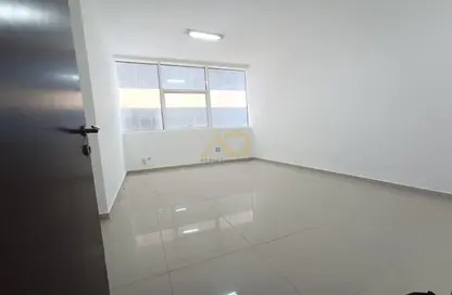 Apartment - 1 Bedroom - 1 Bathroom for rent in Tiger Building Al Qadesia - Al Nahda - Sharjah