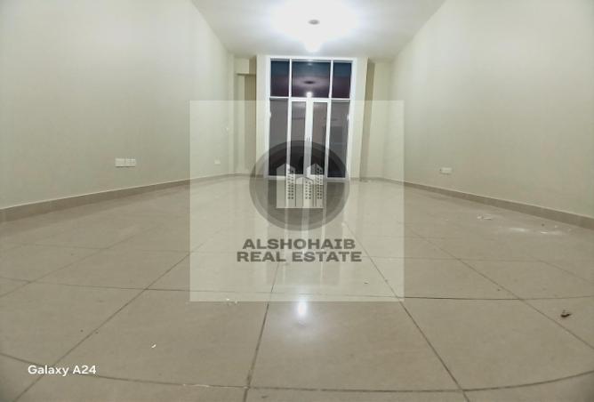 Rent in Muroor Area: Closed to al jazira club Luxury 2bhk apt 80k