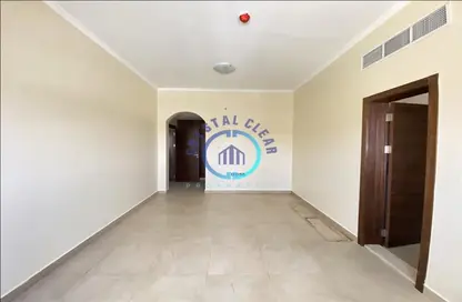 Apartment - 2 Bedrooms - 2 Bathrooms for rent in Al Khabisi - Al Ain