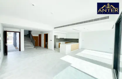 Townhouse - 3 Bedrooms - 5 Bathrooms for sale in La Rosa 1 - Villanova - Dubai Land - Dubai