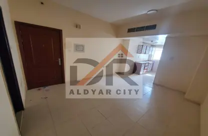 Apartment - 1 Bathroom for rent in Al Rashidiya Towers - Ajman Downtown - Ajman