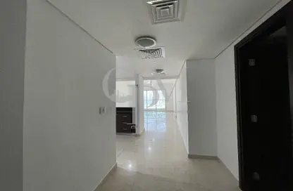 Apartment - 2 Bedrooms - 3 Bathrooms for rent in Marina Heights - Marina Square - Al Reem Island - Abu Dhabi