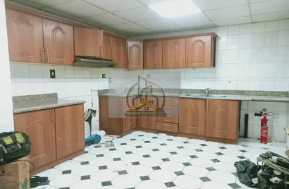 Apartment - 4 Bedrooms - 4 Bathrooms for rent in Al Salam Street - Abu Dhabi