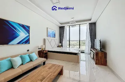 Apartment - 1 Bathroom for sale in Samana Golf Avenue - Dubai Studio City - Dubai