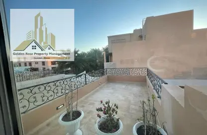 Villa - 4 Bedrooms - 6 Bathrooms for rent in Mushrif Gardens - Al Mushrif - Abu Dhabi