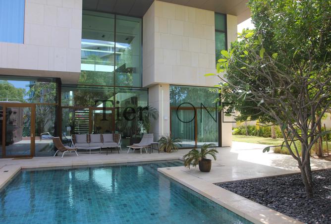 Bulgari villa best sale