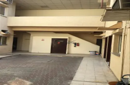 Labor Camp - Studio - 6 Bathrooms for rent in Sonapur - Al Muhaisnah - Dubai