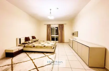 Apartment - 1 Bedroom - 2 Bathrooms for rent in Gardenia 1 - Emirates Gardens 1 - Jumeirah Village Circle - Dubai