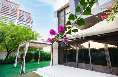 Villa - 3 Bedrooms - 4 Bathrooms for sale in Topanga - DAMAC Hills - Dubai