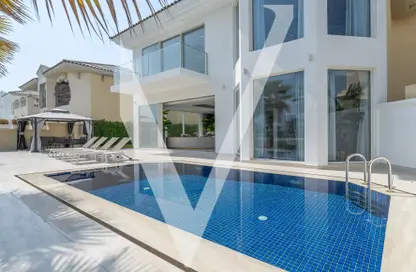 Villa - 5 Bedrooms - 6 Bathrooms for sale in Garden Homes Frond D - Garden Homes - Palm Jumeirah - Dubai