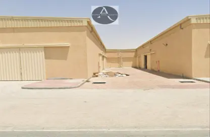 Warehouse - Studio - 1 Bathroom for rent in Al Sajaa - Sharjah