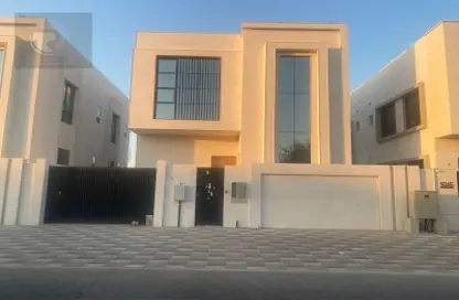 Villa - 5 Bedrooms - 7 Bathrooms for sale in Al Yasmeen 1 - Al Yasmeen - Ajman