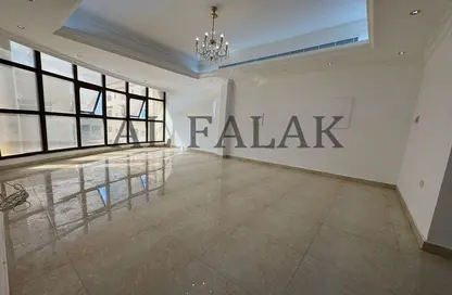 Apartment - 1 Bathroom for rent in Shakhbout City - Abu Dhabi