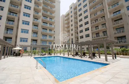 Apartment - 2 Bedrooms - 2 Bathrooms for sale in Daisy - Azizi Residence - Al Furjan - Dubai