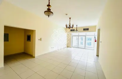 Apartment - 2 Bedrooms - 2 Bathrooms for sale in Glitz 3 - Glitz - Dubai Studio City - Dubai