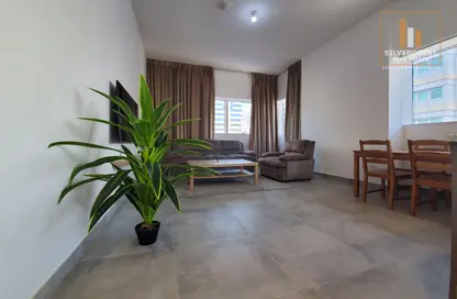 Apartment - 1 Bedroom - 1 Bathroom for rent in Tourist Club Area - Abu Dhabi