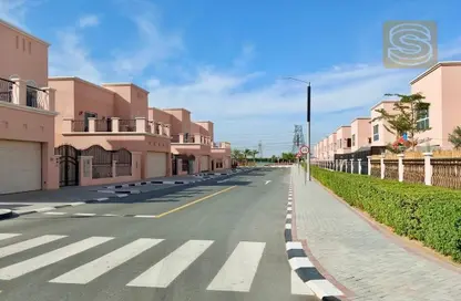 Villa - 4 Bedrooms - 6 Bathrooms for rent in Nad Al Sheba Villas - Nad Al Sheba 3 - Nad Al Sheba - Dubai