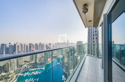 Apartment - 3 Bedrooms - 3 Bathrooms for sale in Damac Heights - Dubai Marina - Dubai