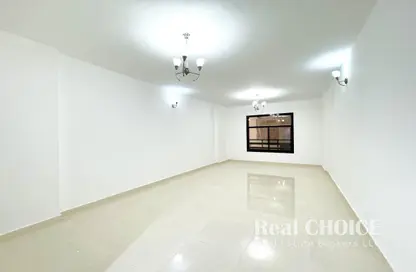 Apartment - 2 Bedrooms - 2 Bathrooms for rent in White Swan Building - Sheikh Zayed Road - Dubai