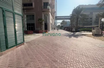 Shop - Studio - 1 Bathroom for rent in DXB Tower - Sheikh Zayed Road - Dubai