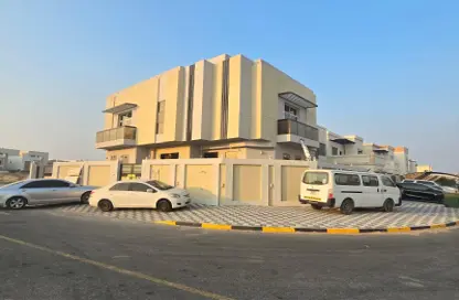 Villa - 5 Bedrooms for sale in Al Zaheya Gardens - Al Zahya - Ajman