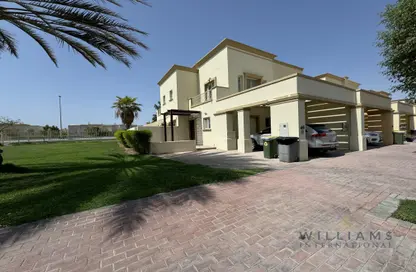 Villa - 2 Bedrooms - 3 Bathrooms for rent in Springs 11 - The Springs - Dubai