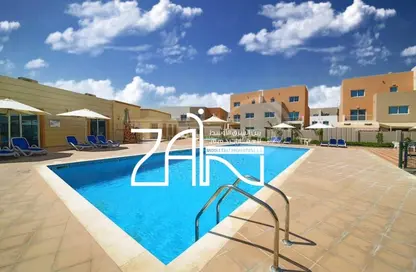 Villa - 4 Bedrooms - 5 Bathrooms for sale in Arabian Style - Al Reef Villas - Al Reef - Abu Dhabi