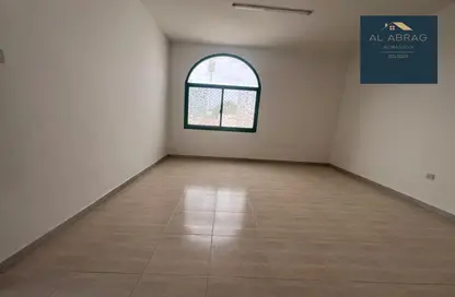 Apartment - 1 Bathroom for rent in Al Bateen Airport - Muroor Area - Abu Dhabi