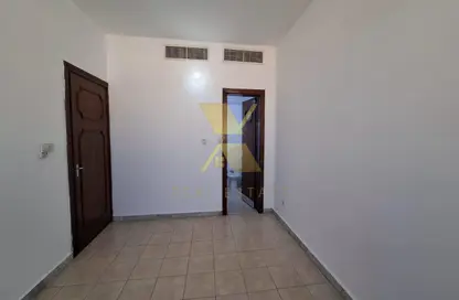 Apartment - 3 Bedrooms - 3 Bathrooms for rent in Airport Road - Abu Dhabi