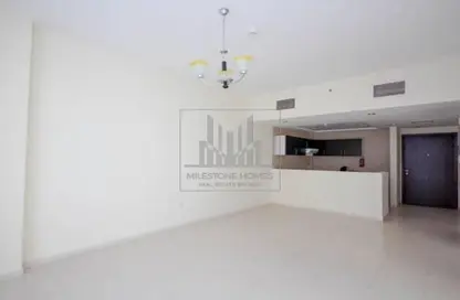 Apartment - 1 Bedroom - 2 Bathrooms for rent in Royal Residence 2 - Royal Residence - Dubai Sports City - Dubai