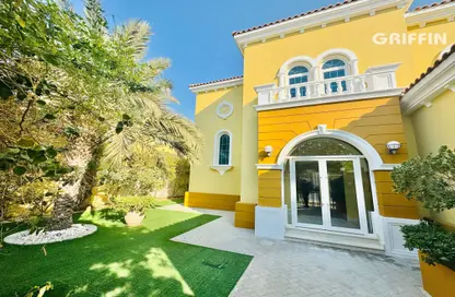 Villa - 3 Bedrooms - 5 Bathrooms for rent in Legacy - Jumeirah Park - Dubai