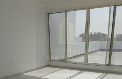 Apartment - 1 Bedroom - 2 Bathrooms for rent in Al Jurf 2 - Al Jurf - Ajman Downtown - Ajman