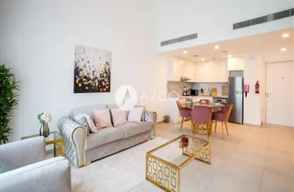 Apartment - 1 Bedroom - 2 Bathrooms for sale in Lamtara 3 - Madinat Jumeirah Living - Umm Suqeim - Dubai