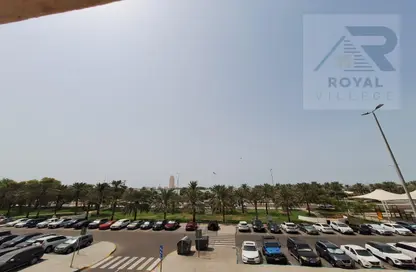 Retail - Studio - 7 Bathrooms for rent in Corniche Road - Abu Dhabi