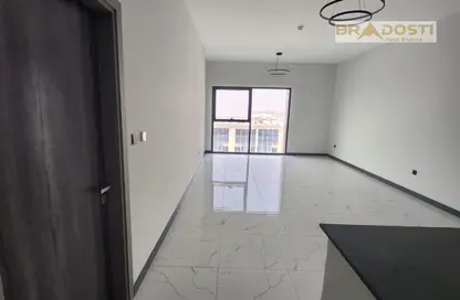 Apartment - 1 Bedroom - 2 Bathrooms for rent in Rukan Tower - Dubai Land - Dubai