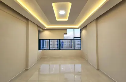 Apartment - 1 Bedroom - 2 Bathrooms for rent in Airport Road - Abu Dhabi