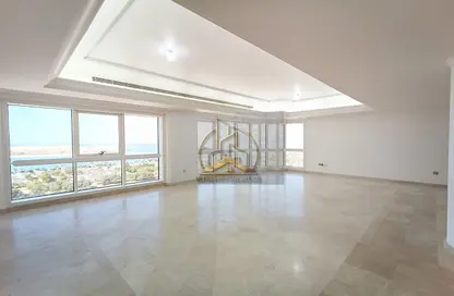 Apartment - 4 Bedrooms - 5 Bathrooms for rent in Khalifa Street - Abu Dhabi