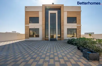 Villa - 5 Bedrooms - 6 Bathrooms for rent in Al Aweer 1 - Al Aweer - Dubai