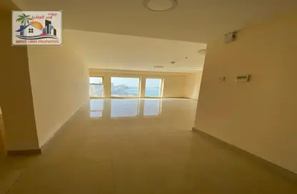 Apartment - 3 Bedrooms - 2 Bathrooms for rent in Al Mujarrah - Al Sharq - Sharjah