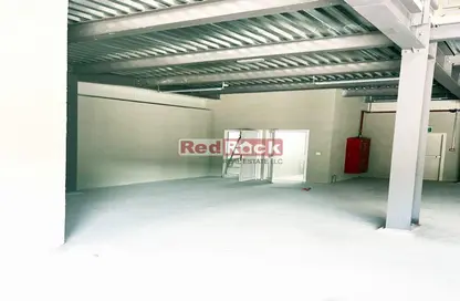 Warehouse - Studio - 2 Bathrooms for rent in Al Qusais Industrial Area 4 - Al Qusais Industrial Area - Al Qusais - Dubai