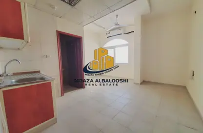 Apartment - 1 Bathroom for rent in Muwailih Building - Muwaileh - Sharjah